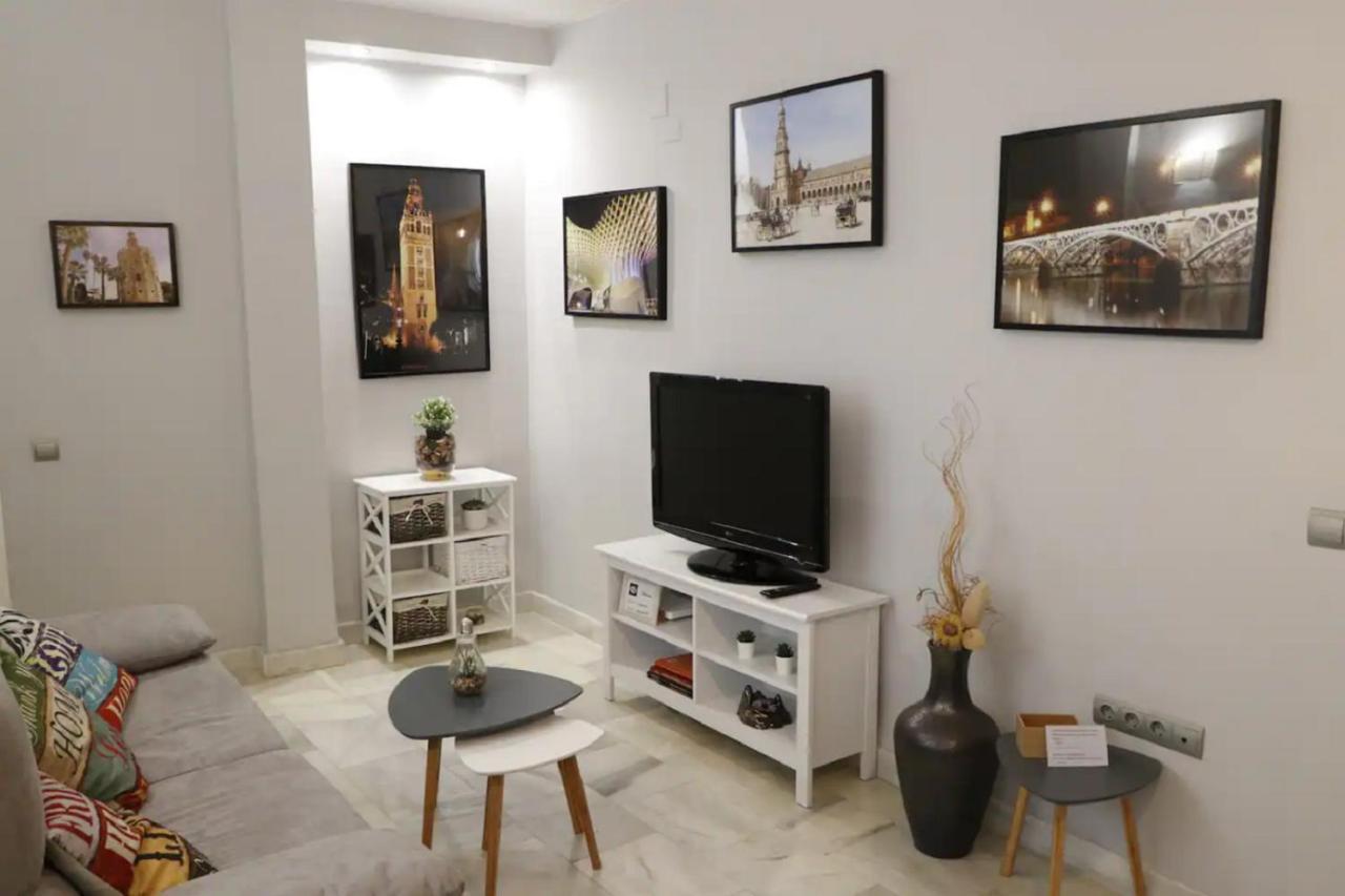 Apartamento Cristo De Burgos - Kainga Homes セビリア エクステリア 写真