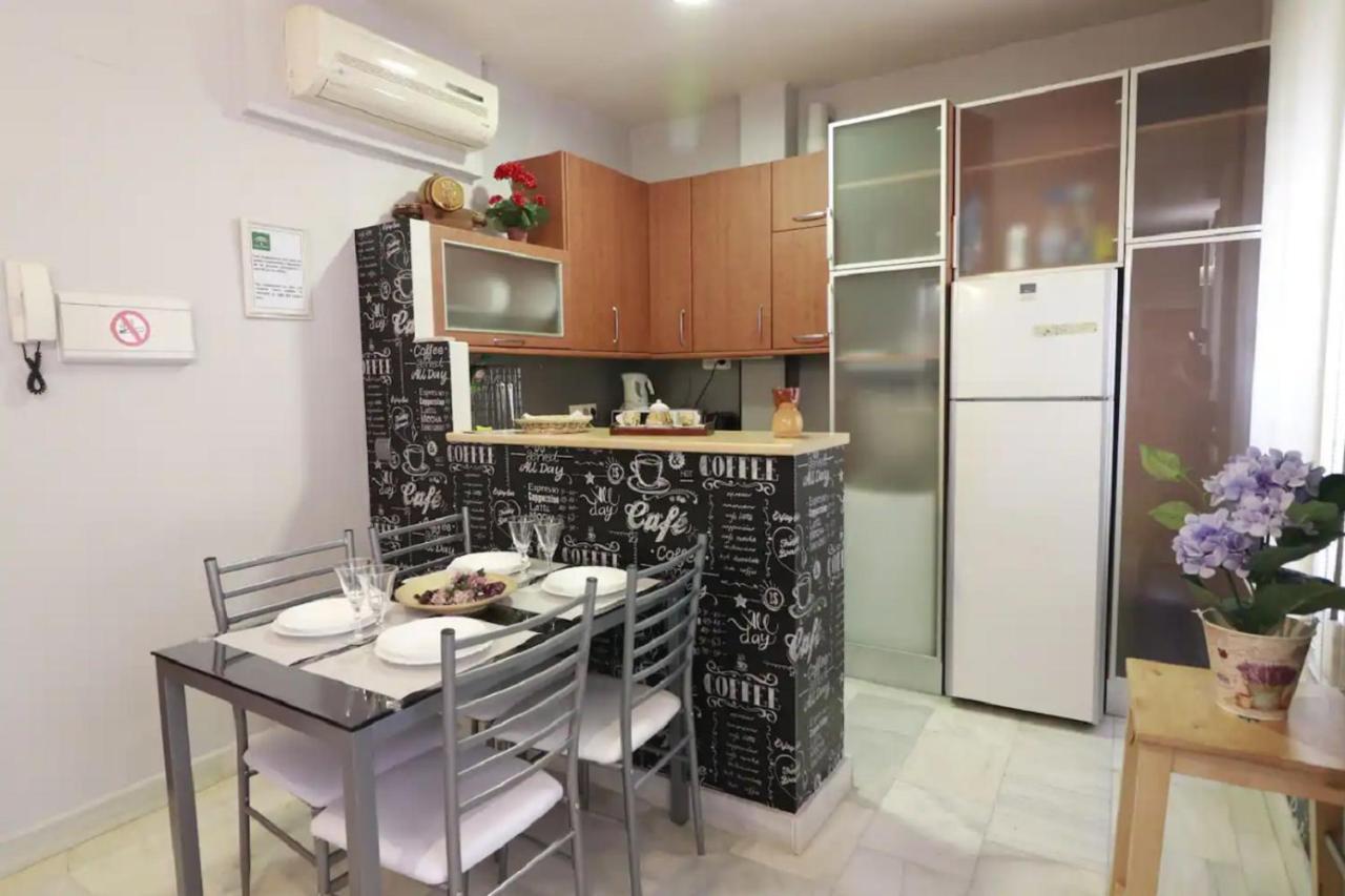Apartamento Cristo De Burgos - Kainga Homes セビリア エクステリア 写真