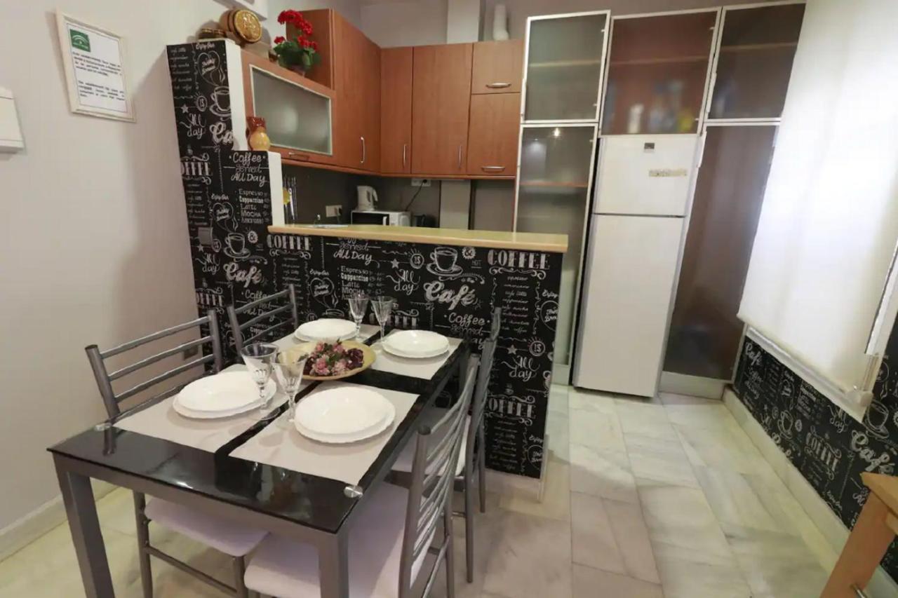 Apartamento Cristo De Burgos - Kainga Homes セビリア エクステリア 写真